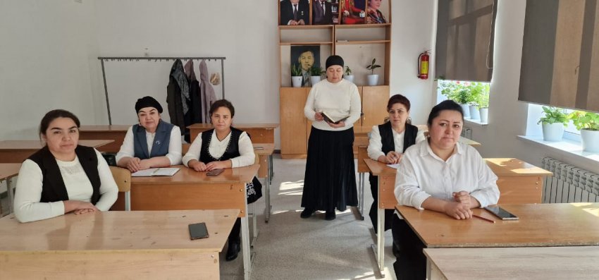ӨЗБЕК ТІЛІ ЖӘНЕ ӘДЕБИЕТІ пәні әдістеме бірлестігінің жиналысы