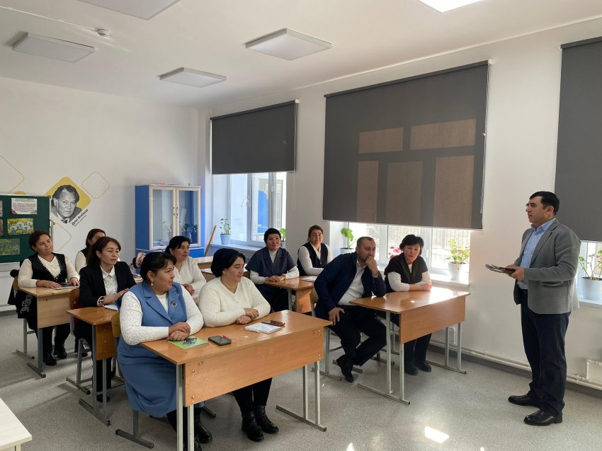 ҚАЗАҚ ТІЛІ МЕН ӘДЕБИЕТІ  пәні әдістеме бірлестігінің жиналысы