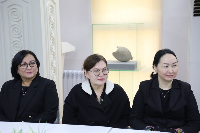 ҚОҒАМДЫҚ КЕҢЕС МҮШЕЛЕРІМЕН КЕЗДЕСУ ӨТТІ