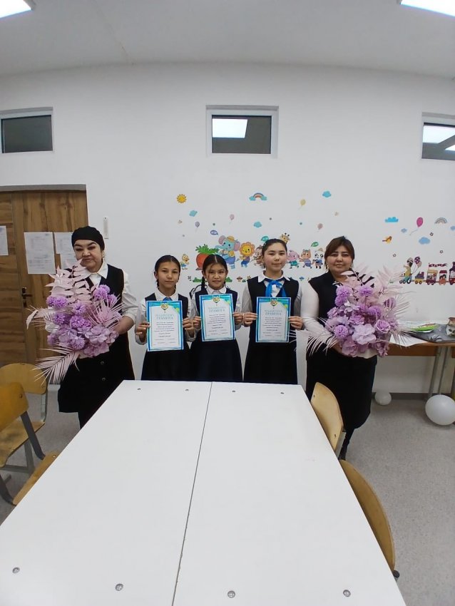 "Навоий меросига эҳтиром" сурет байқауы